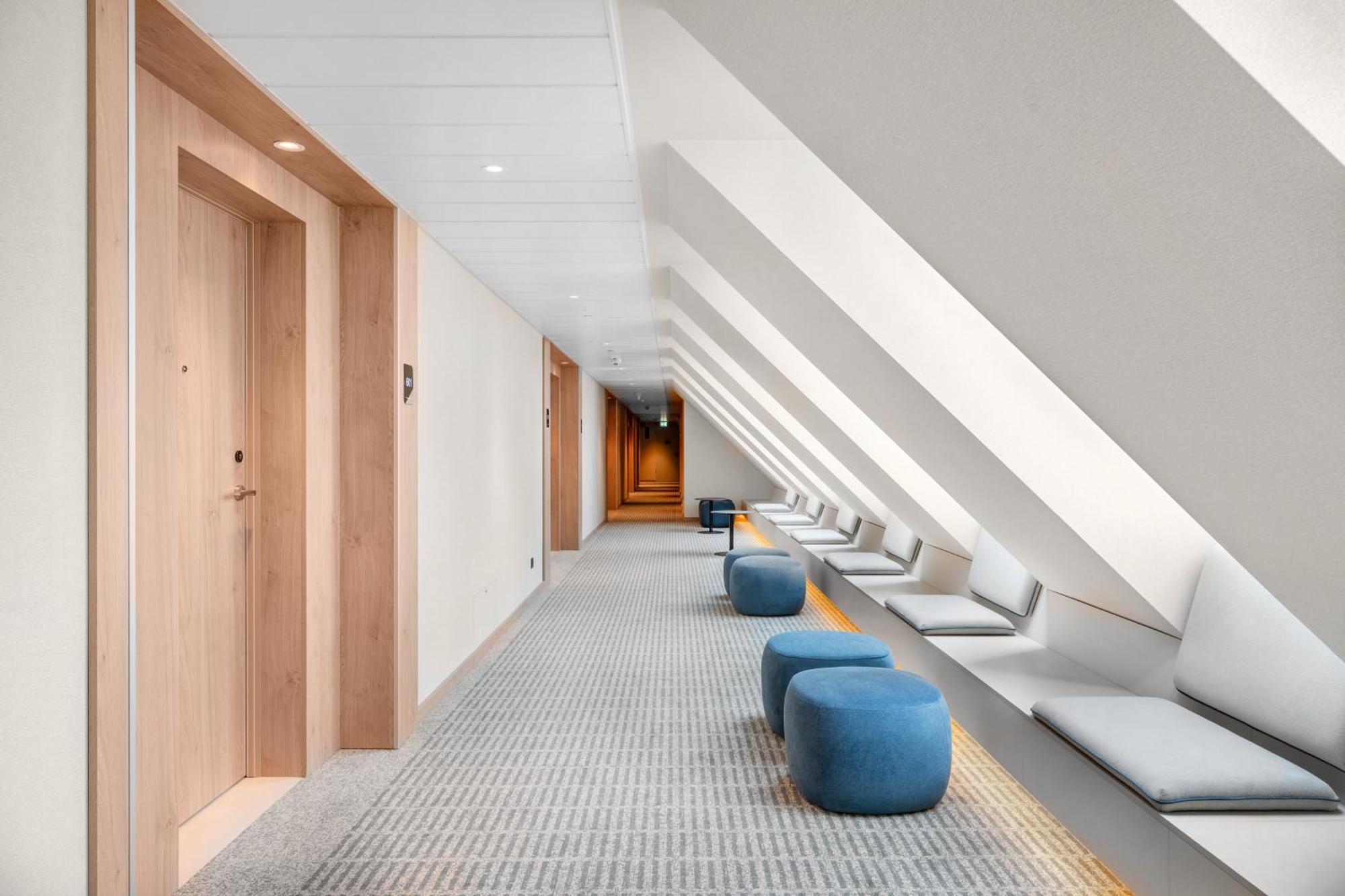 Hilton Garden Inn Debrecen City Center Экстерьер фото